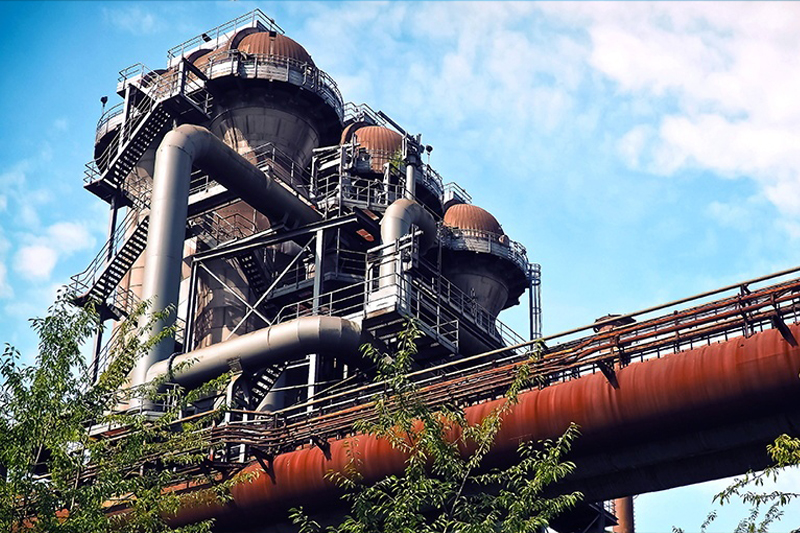 山東某冶(yě)煉廠潤滑泵合(he)作